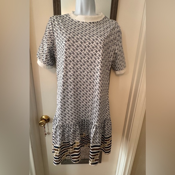 Lux inspired baby doll/ruffle hem dress - Picture 3 of 6